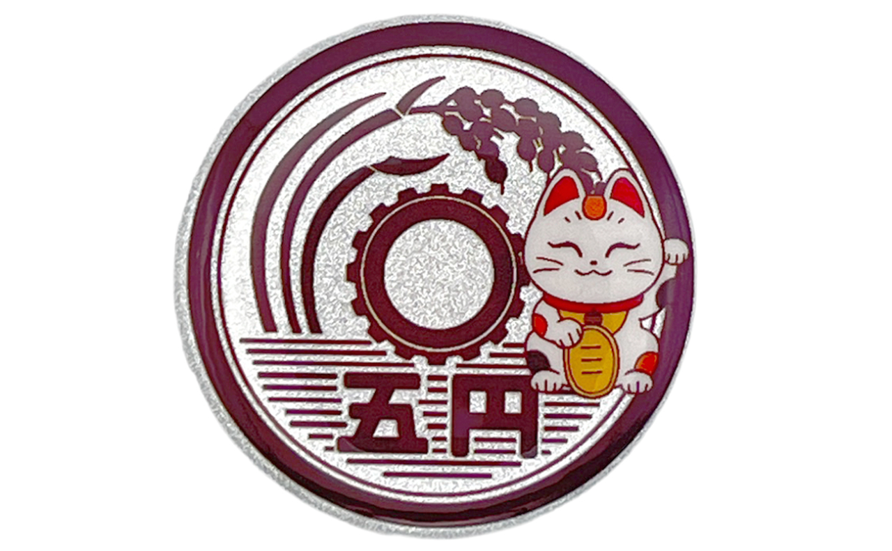 和風缶バッチ（五円招き猫）