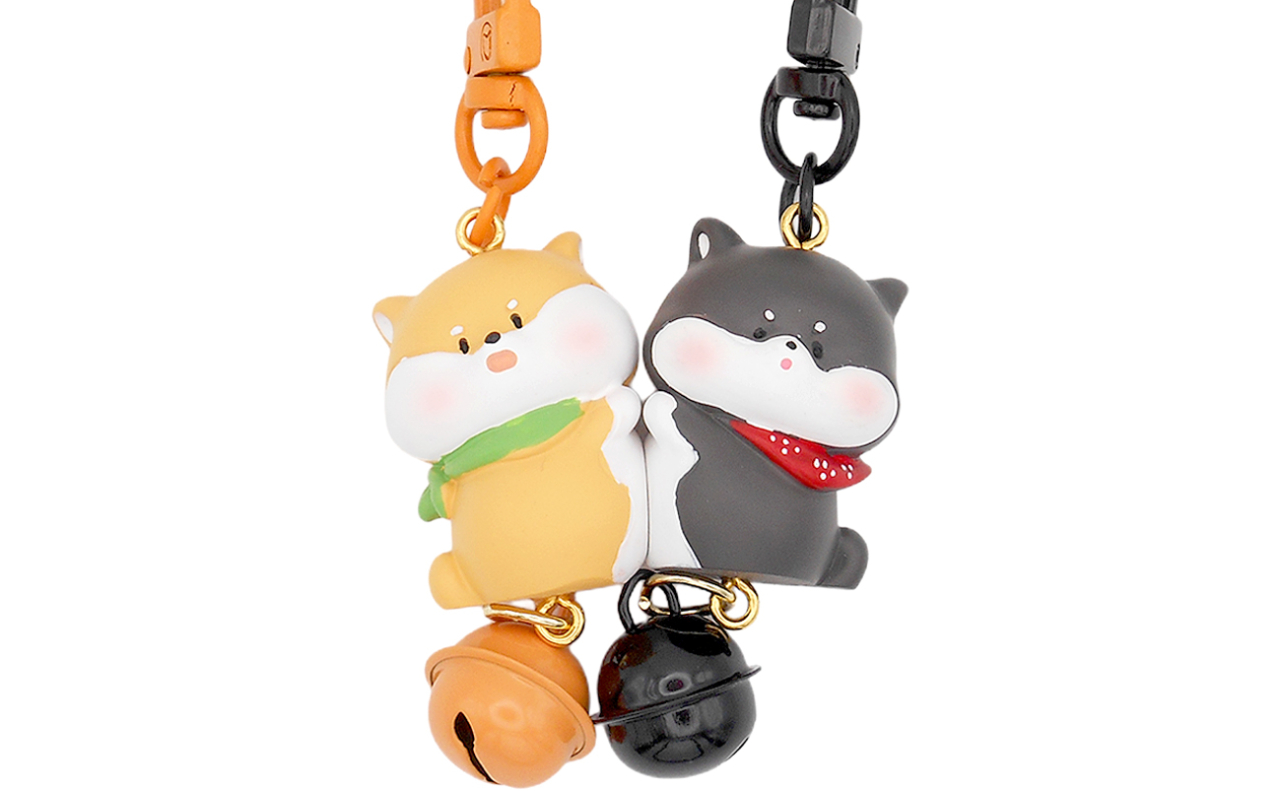 柴犬鈴付きペアキーホルダー（茶黒）